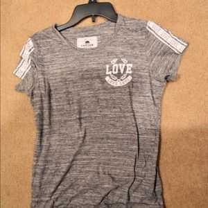 Love t-shirt